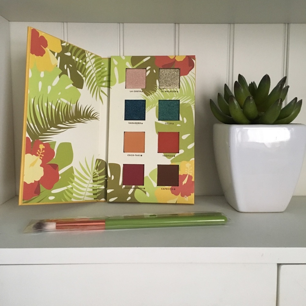 ALAMAR Eyeshadow Palette ✦Reina Del Caribe Vol 1